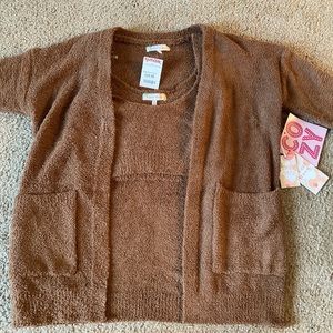 size small fuzzy brown cardigan/crop top